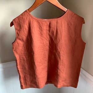 Boxy linen crop top